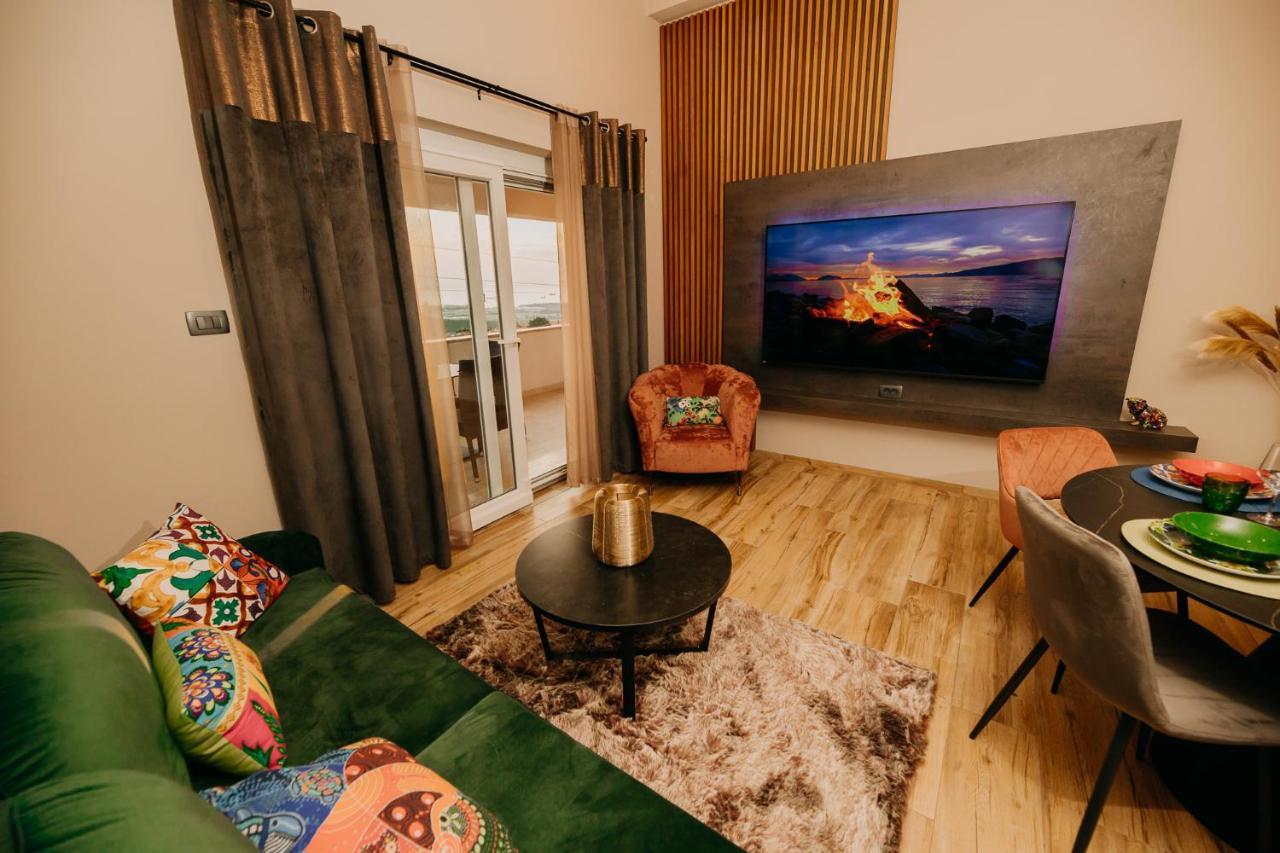 Villa Sunset Pool & Spa Apartments Згорнье-Шкофье Экстерьер фото